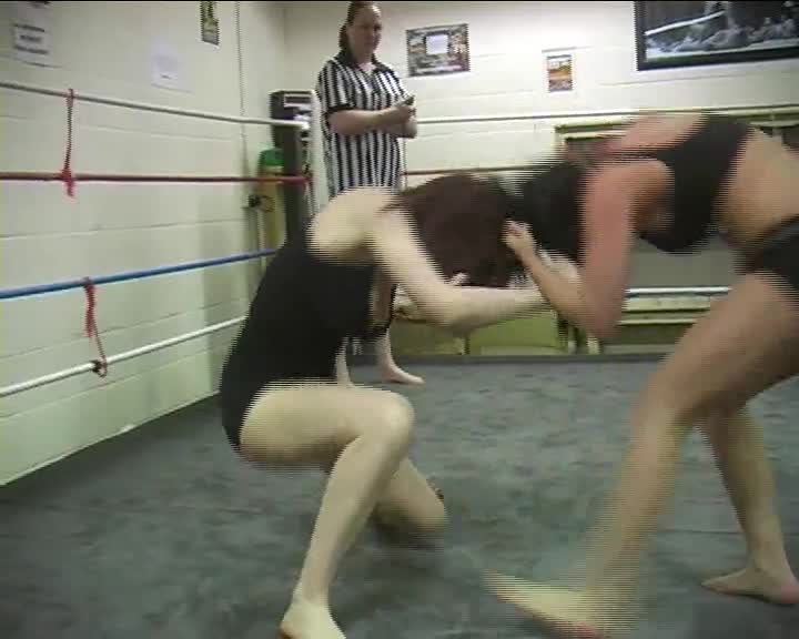 Amber vs Hollie Capper