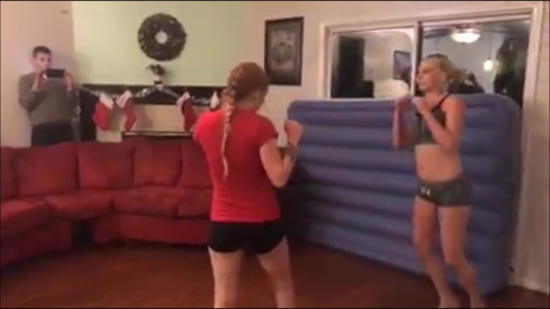 Ashley vs Cali