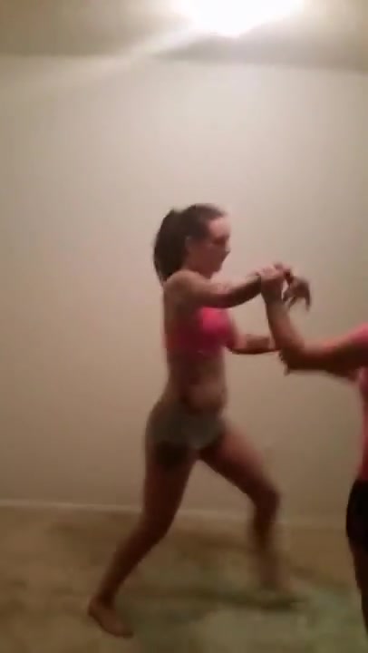 Liz vs Tara