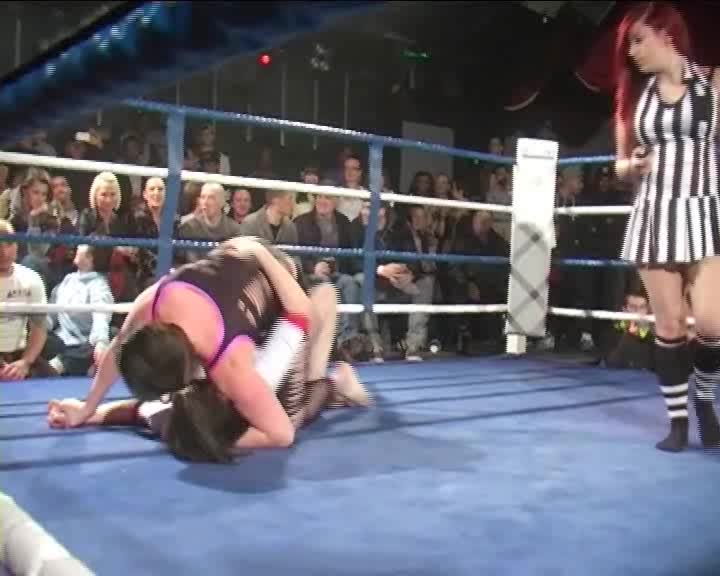 Lucy and Tiger vs Breeze and Jessica Jones Tag Team Catfight